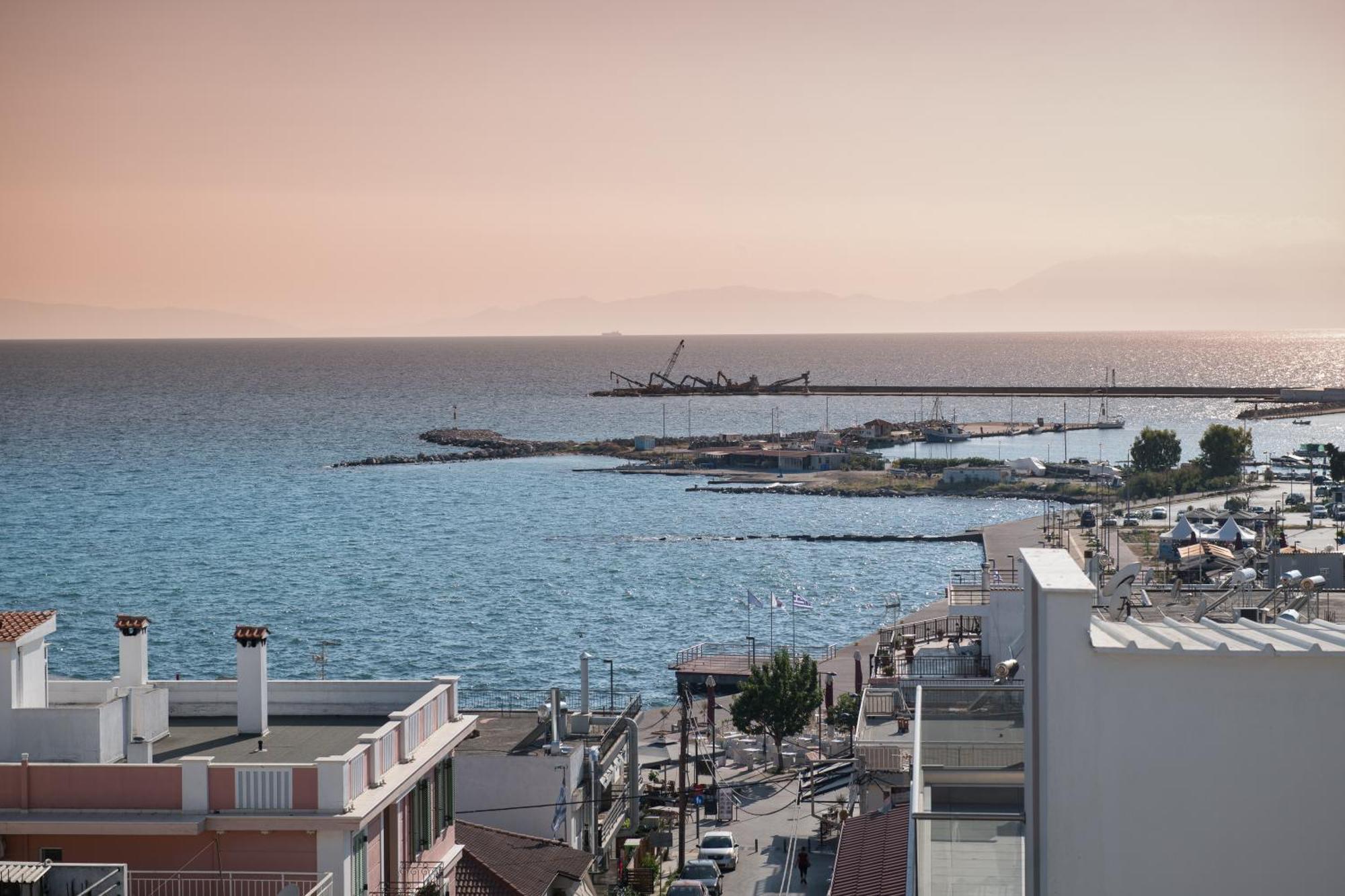 Markopoulosapartments Néa Mudaniá Kültér fotó
